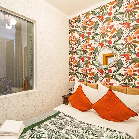 Main Square Sauna And Fireplace * 프라하