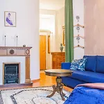Main Square Sauna And Fireplace Апартаменты Прага