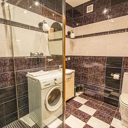 Main Square Sauna And Fireplace Appartement *